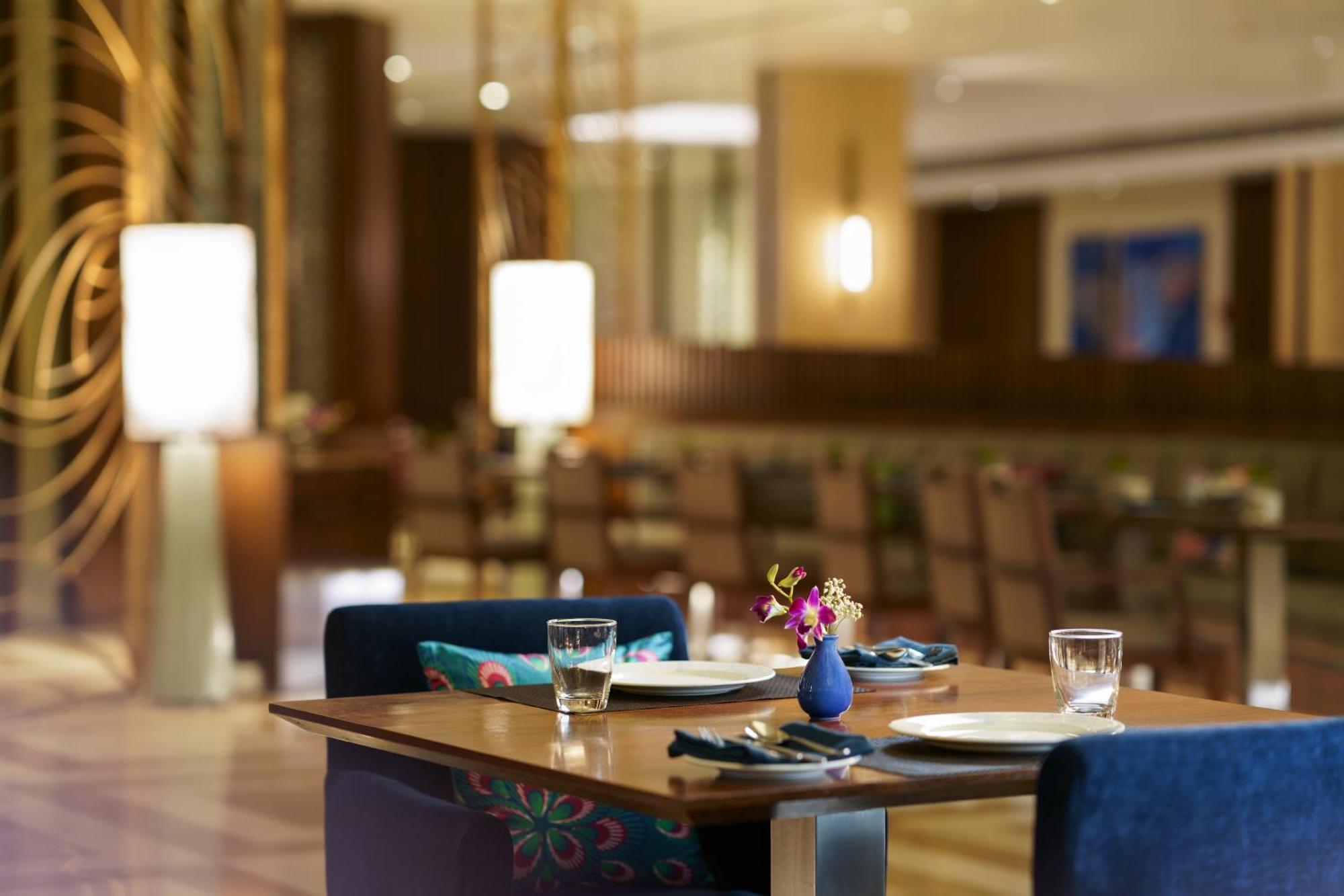 Wow Crest, Indore - Ihcl Seleqtions Экстерьер фото